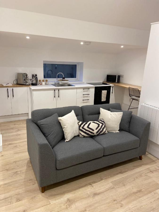The Lodge Hideaway In Cowes Gurnard Zewnętrze zdjęcie