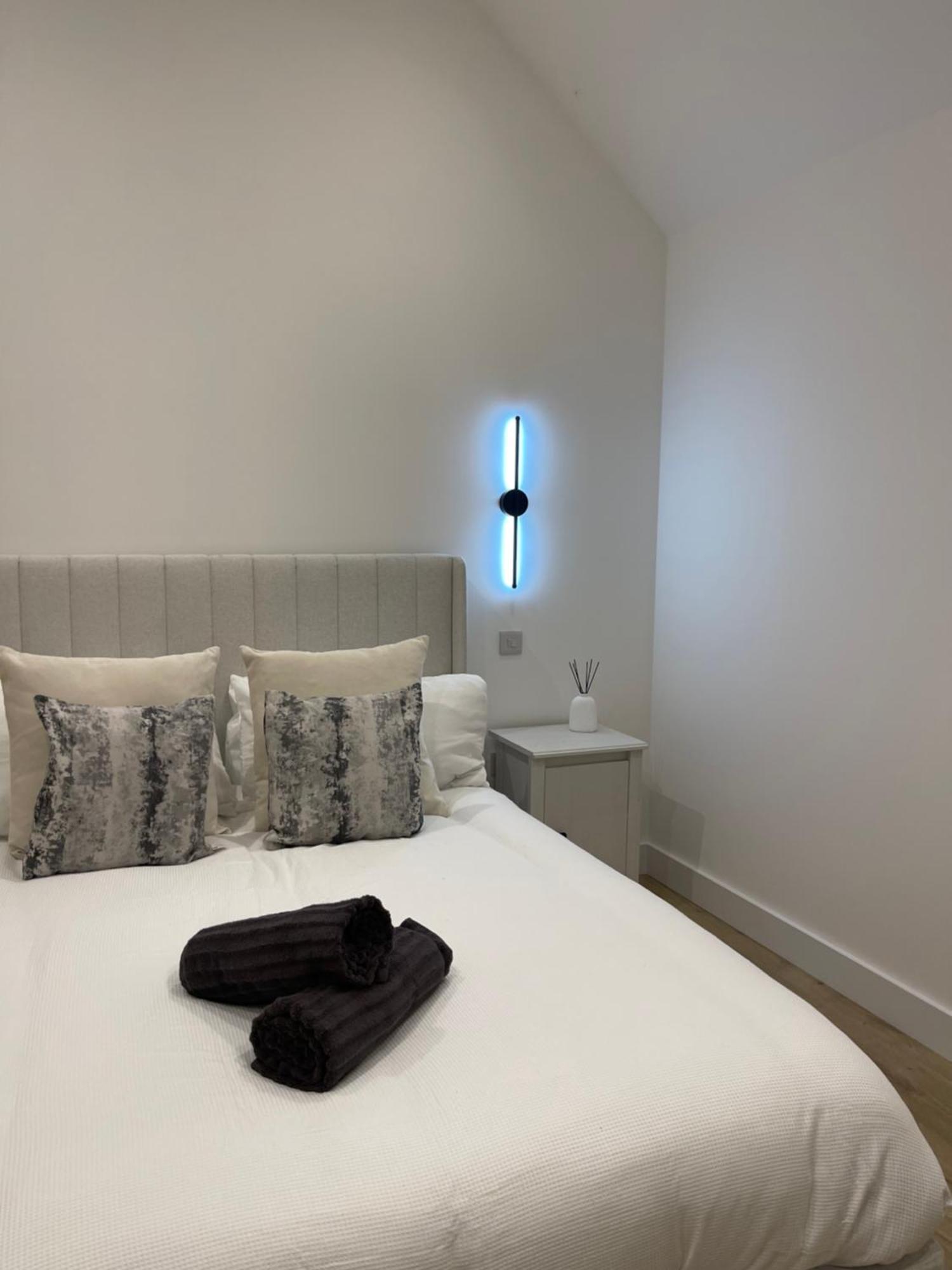 The Lodge Hideaway In Cowes Gurnard Zewnętrze zdjęcie